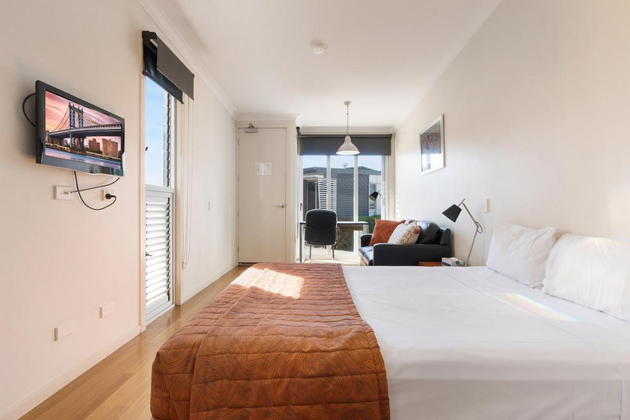 Smart Stayzzz Inns Clermont Exteriör bild